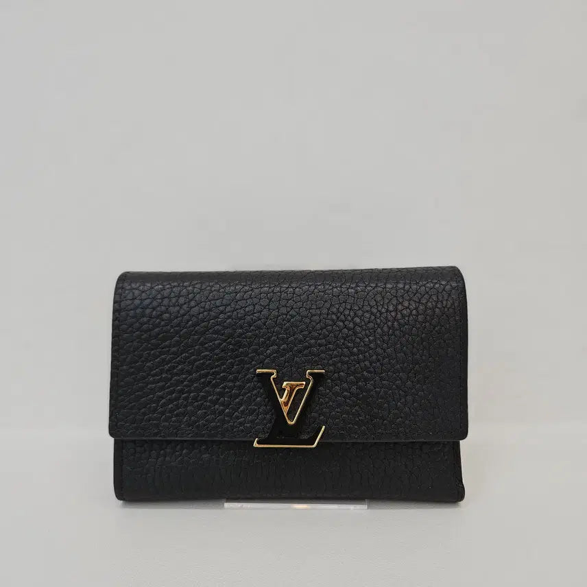 [BUNJANG] Louis Vuitton Capucines Compact Wallet M62157 / [중고명품 럭스올 울산점]루이비통 카퓌신 컴팩트 반지갑 M62157