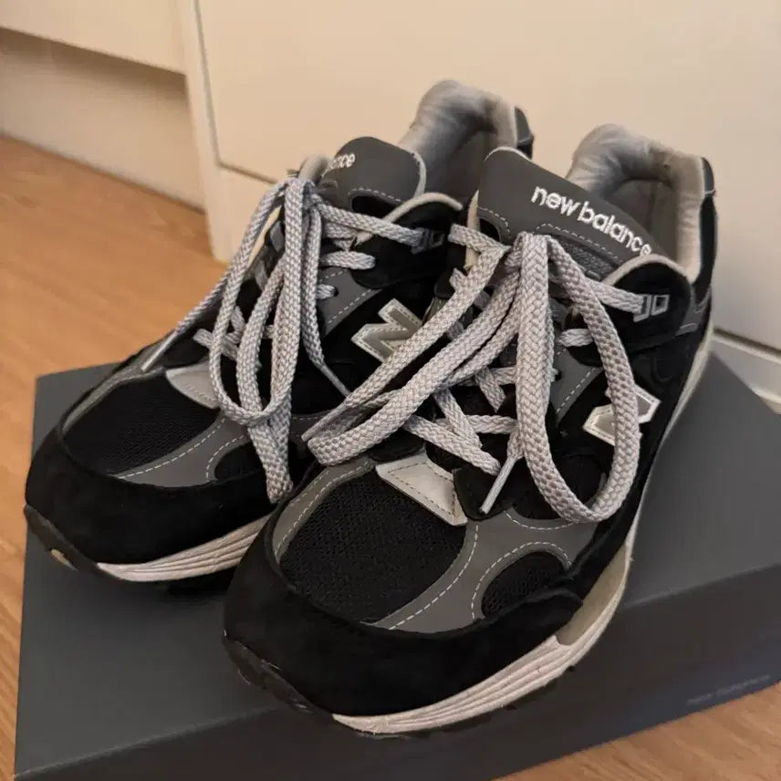 [BUNJANG] New Balance 992 Black Sneakers / 뉴발란스 992 265 블랙