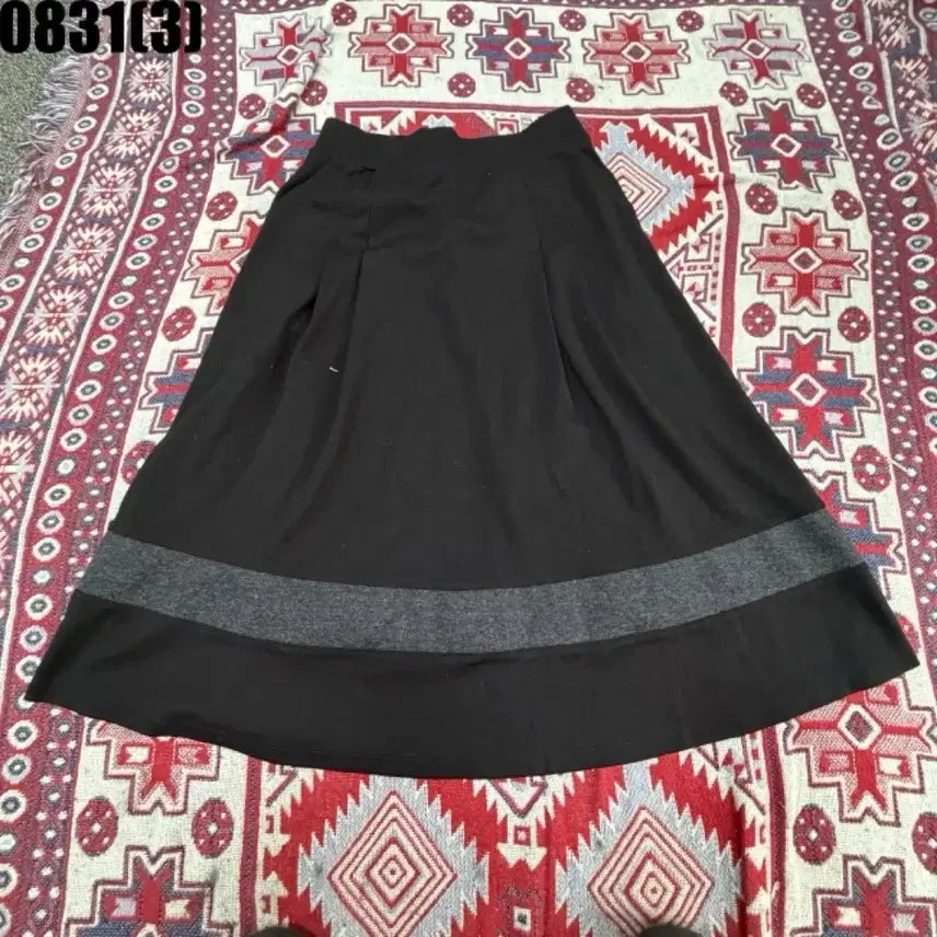 [BUNJANG] MLB Flare Long Skirt Black Grey / MLB 플레어 스커트 롱 블랙 그레이 배색 70 9/1