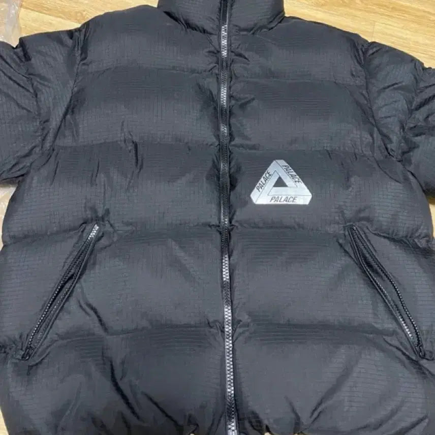 [BUNJANG] Palace Ripstop Puffer Black / [M] 팔라스 립스탑 푸파 블랙