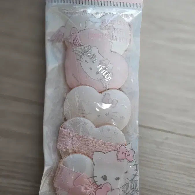 [BUNJANG] Fillimilli Hello Kitty Puff / 필리밀리 헬로키티 퍼프