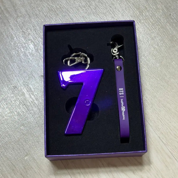 [BUNJANG] BTS X Baskin Robbins 7 Keychain / BTS X 배스킨라빈스 7 키링
