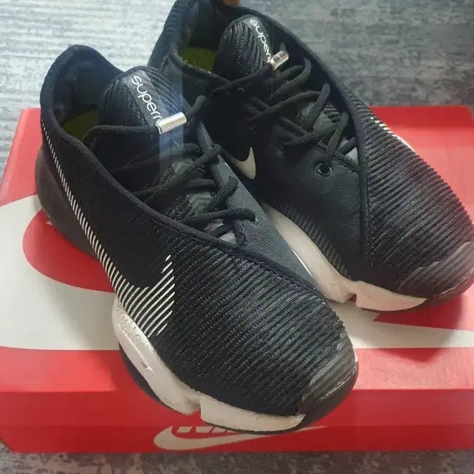 [BUNJANG] Nike Superfly 2 Running Shoes Size 250 / 나이키 슈퍼랩2 250사이즈 런닝화