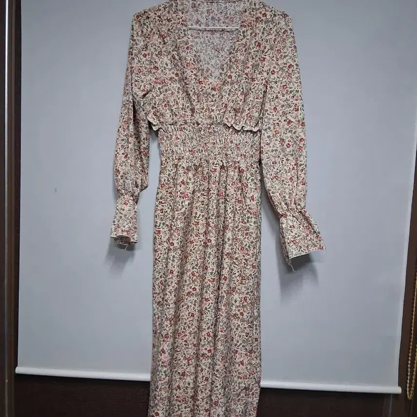 [BUNJANG] Floral Pattern Long Dress One-Piece / 롱 원피스 플로럴 패턴(프리)