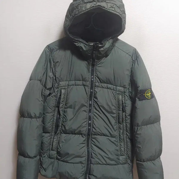 [BUNJANG] Stone Island Padded Jacket / 스톤아일랜드 패딩