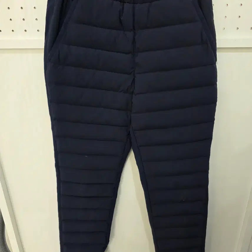 [BUNJANG] Dione Golf Women's Duck Down Padded Pants / 디오네 골프(Dione Golf) 여성 덕다운 앞패딩 바지