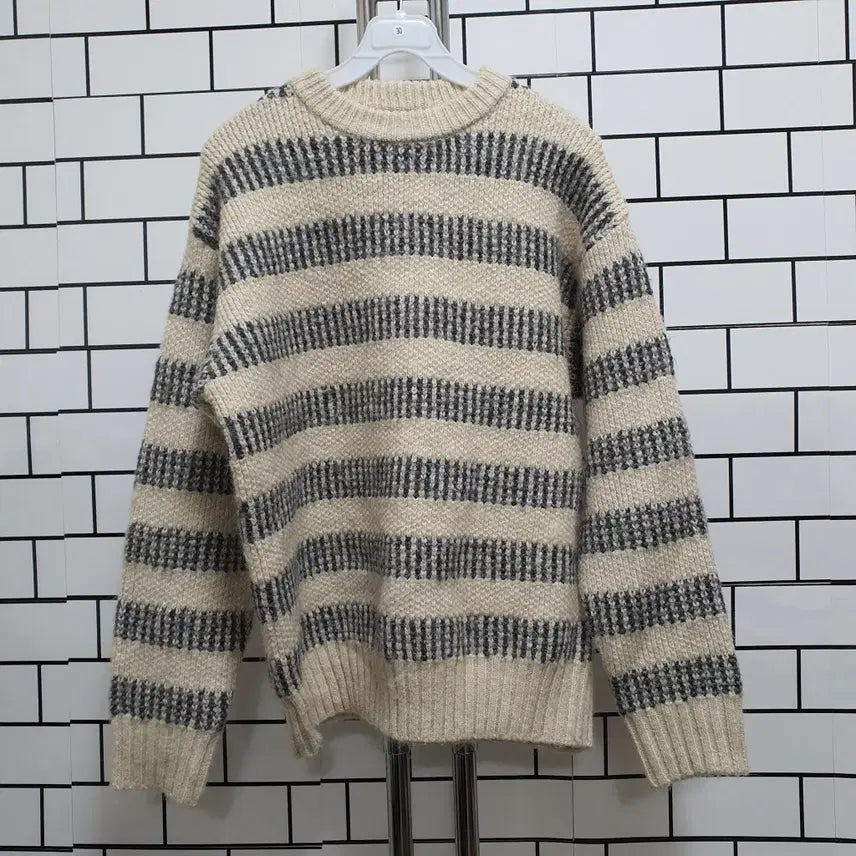 [BUNJANG] Knit Sweater / -30 니트 스웨터