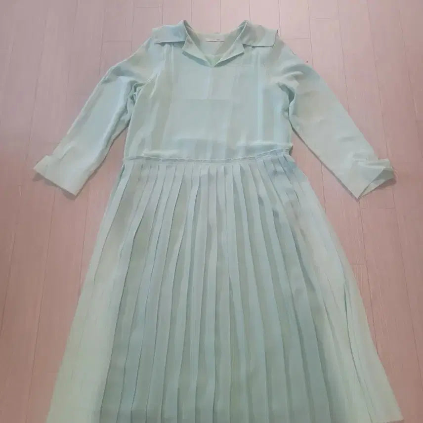 [BUNJANG] Mint Pleated Long Dress / 민트색 플리츠 원피스