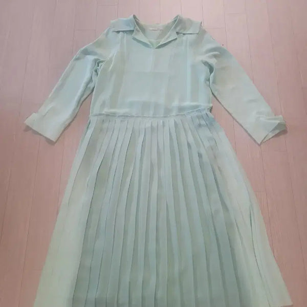 [BUNJANG] Mint Pleated Long Dress / 민트색 플리츠 원피스