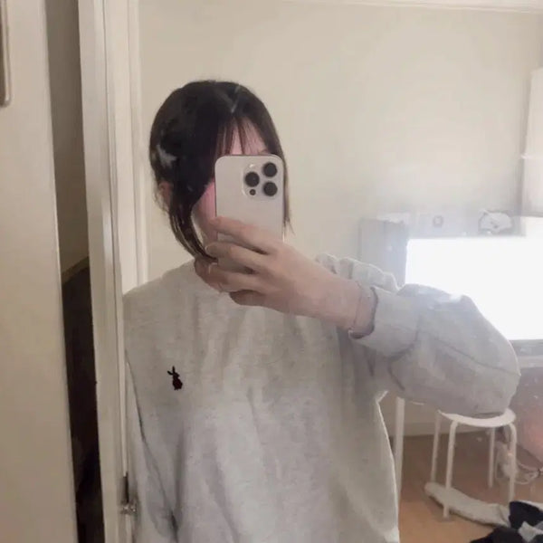 [BUNJANG] Lightron Rabbit Embroidered Sweatshirt / (실착사진) 라이트론 맨투맨 그레이 아이보리 토끼 판매합니다