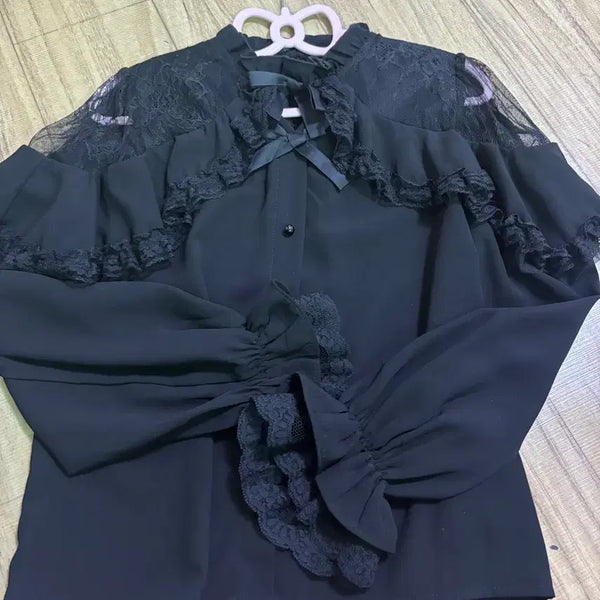 [BUNJANG] Lojita Cape Frill Blouse - Black / 로지타 케이프프릴 블라우스 블랙 지뢰계 양지뢰 양산형