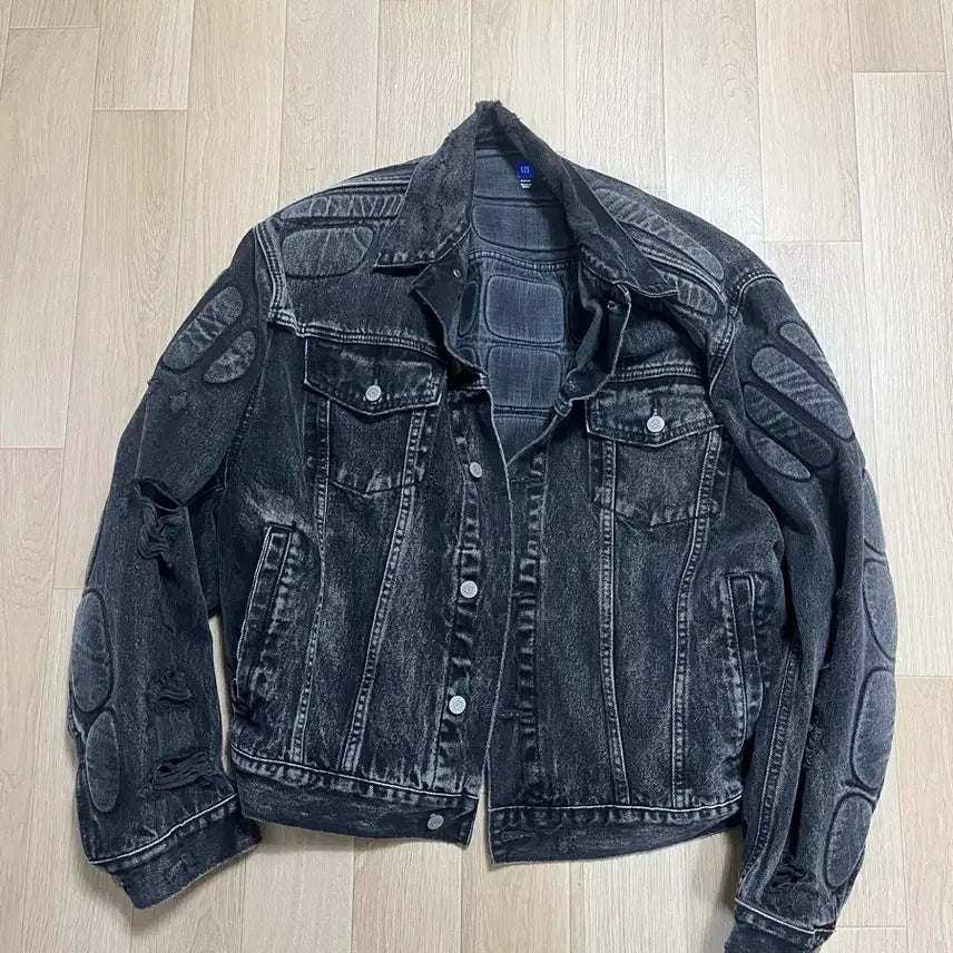 [BUNJANG] Yeezy Gap Balenciaga Jacket / 이지 갭 발렌시아가 자켓