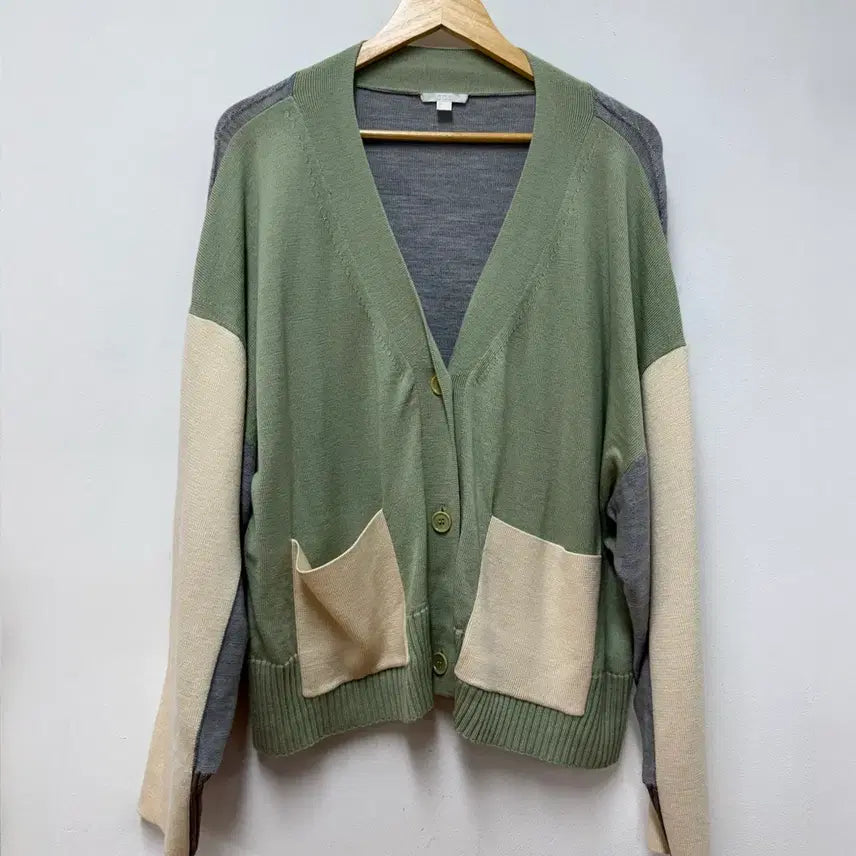 [BUNJANG] COS Wool Color Block Pocket Cardigan / 코스 울 가디건 105