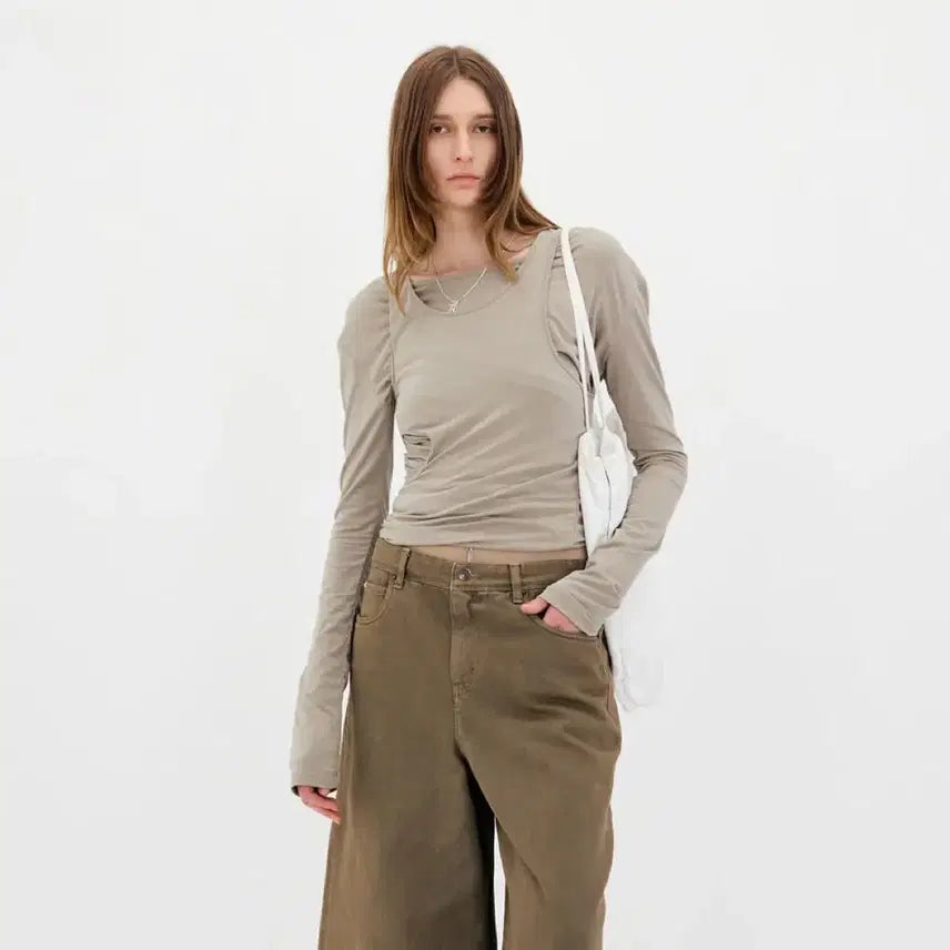 [BUNJANG] LOW CLASSIC Asymmetric Hole Point Top Khaki / 로우클래식 Asymmetric Hole Point Top 카키