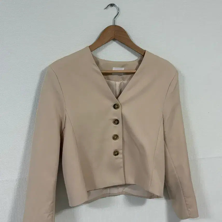 [BUNJANG] Beige Lapel-less Jacket / 베이지 여성 자켓