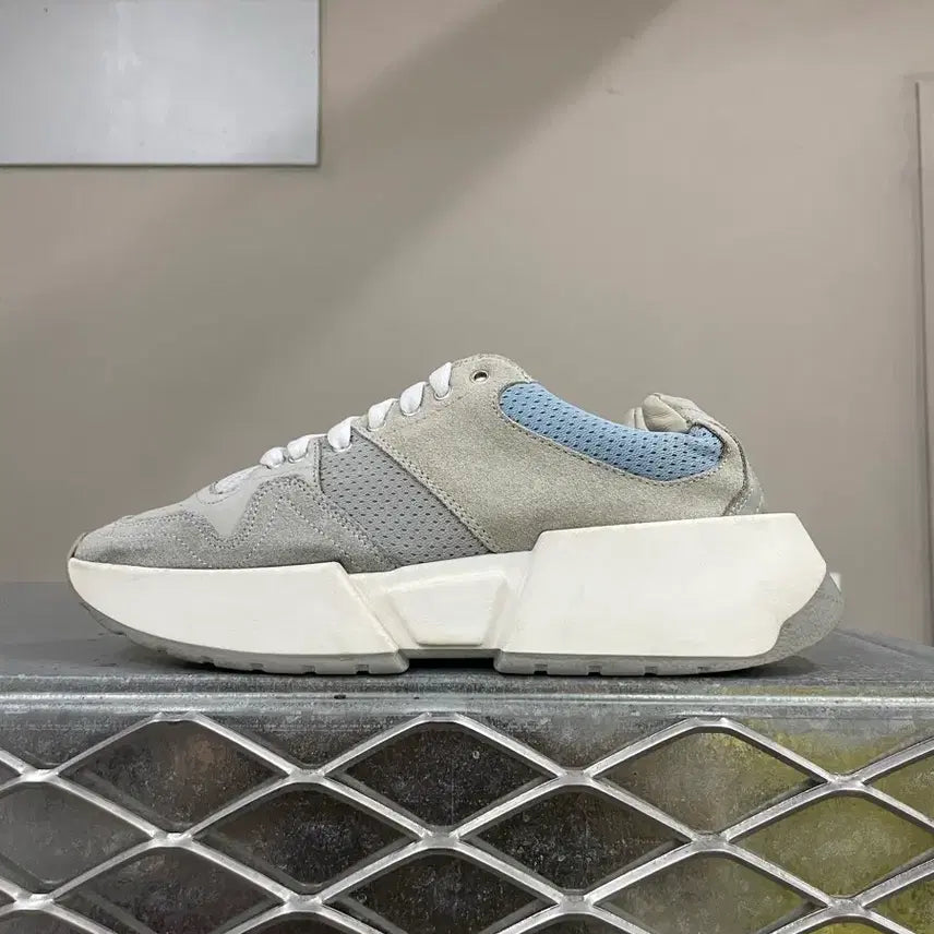 [BUNJANG] MM6 Suede Trainer Sneakers / MM6 스웨이드 트레이너 스니커즈 37 (gr-6183)