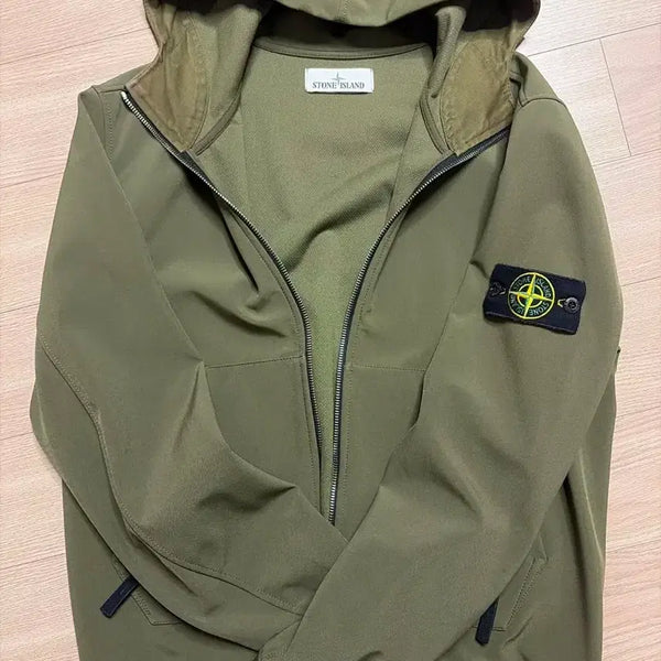 [BUNJANG] Stone Island Hooded Zip-Up Jacket Khaki / 스톤아일랜드 후드 집업 자켓 카키