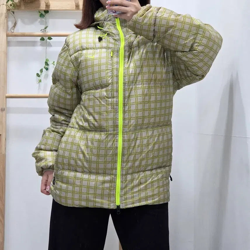 [BUNJANG] Nike 800 Fill Power Hooded Down Puffer Jacket (Size S) / [S]나이키 800필 체크 후드 다운 패딩 점퍼
