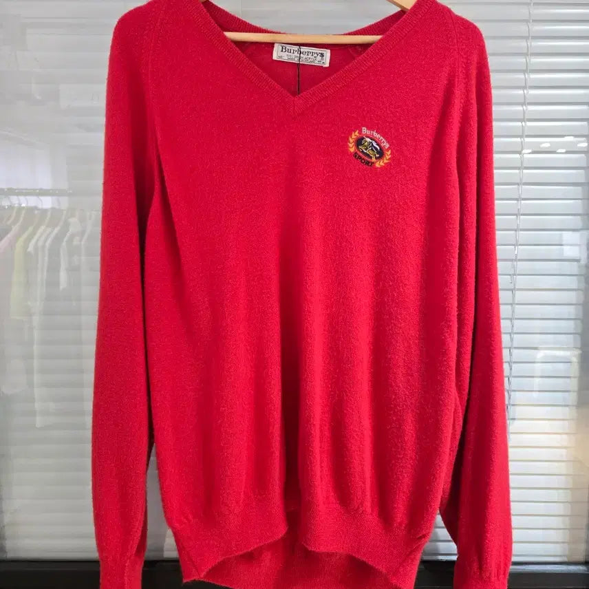 [BUNJANG] Burberry V-Neck Knit Red Size 46 / 버버리 브이넥 니트