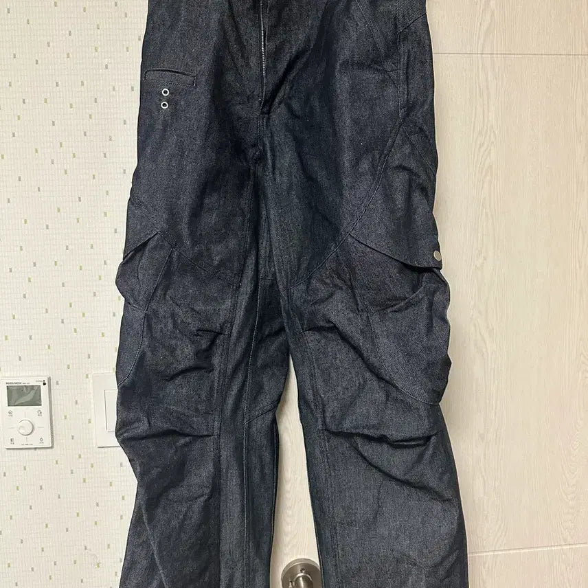 [BUNJANG] IGNOTA Shell Cargo Pants Indigo / (s)이그노타 쉘 카고 14 인디고