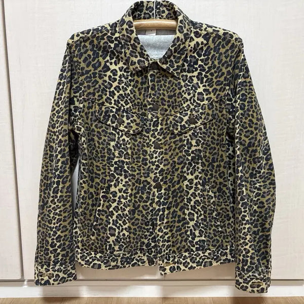 [BUNJANG] Supreme Leopard Trucker Jacket - New, Size M / 슈프림 레오파드 트러커 자켓 신품 M