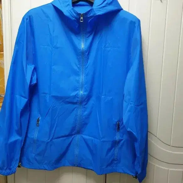 [BUNJANG] Hooded Windbreaker Jacket - Blue / (새상품)춘추용 후드 바람막이 블루