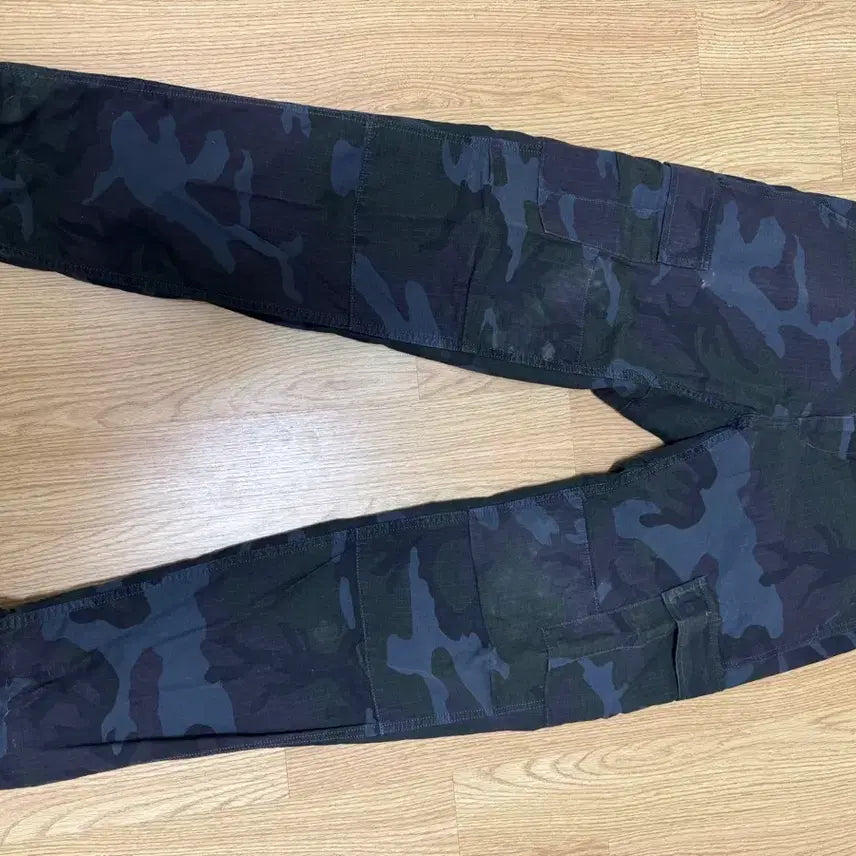 [BUNJANG] Carhartt Camo Pants / 칼하트 카모팬츠