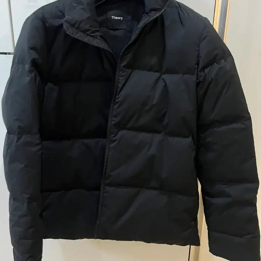 [BUNJANG] Theory Women's Goose Down Puffer Jacket Size M / 25fw 띠어리 구스다운여성패딩 55-66
