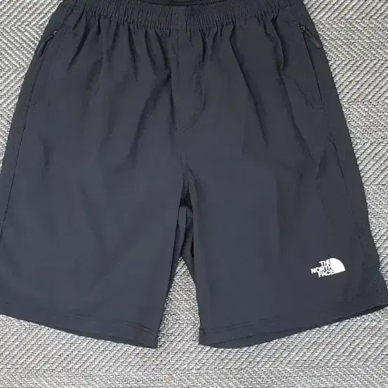 [BUNJANG] The North Face Functional Shorts Size 37-38 / 노스페이스 기능성 반바지 37~38