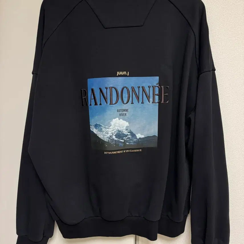[BUNJANG] Juun.J 22FW Oversized Sweatshirt Black / [M] 준지 22FW 오버핏 맨투맨 블랙