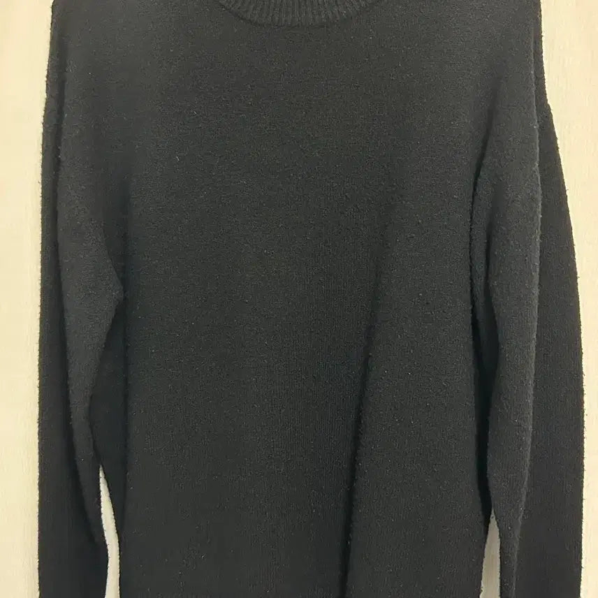[BUNJANG] SPAO Basic Round Neck Knit Sweater (Size M) / 스파오 니트(M 사이즈)
