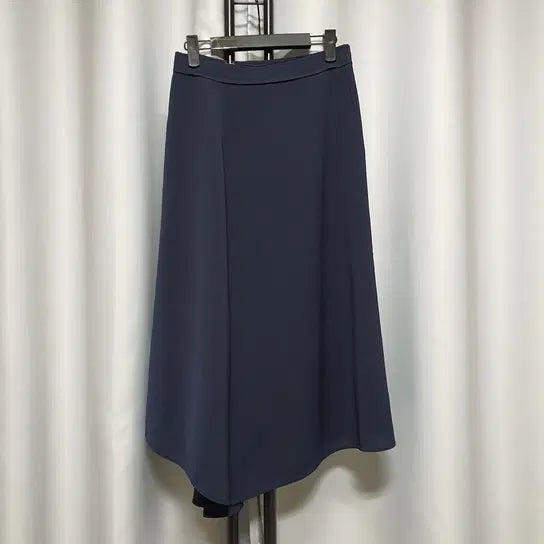 [BUNJANG] MINE Asymmetrical Flare Pants / MINE 한섬 마인 언발 플레어 팬츠