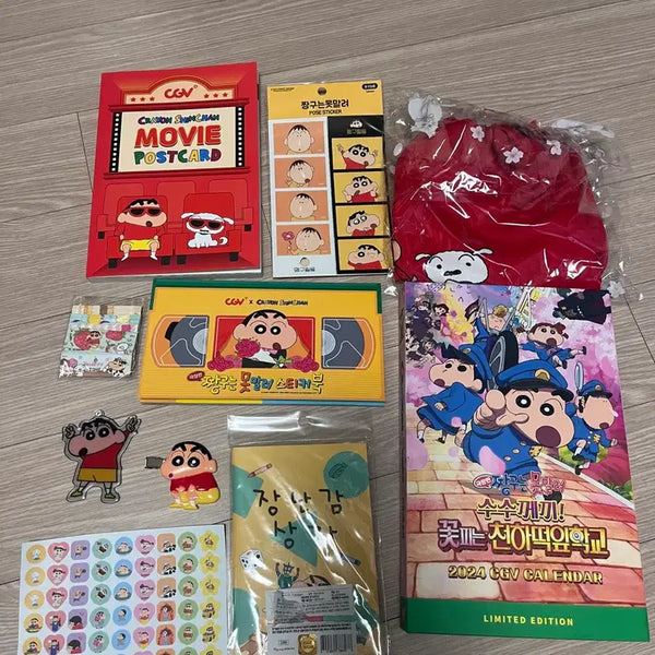 [BUNJANG] Crayon Shin-chan 2024 CGV Calendar Bundle / 짱구는 못말려 2024 CGV 캘린더 굿즈 스티커 등등 일괄