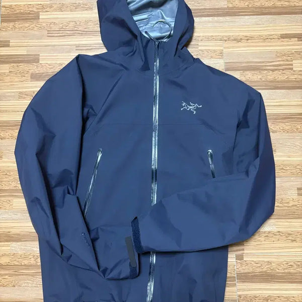 [BUNJANG] Arc'teryx Beta Black Sapphire Jacket / 아크테릭스 베타 블랙사파이어 m