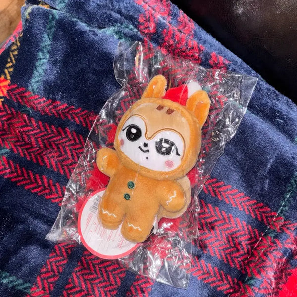 [BUNJANG] IVE Gaeul Christmas Minive Doll (Sealed) / 미개봉) 아이브 가을 크리스마스 미니브 달이 미개봉 인형 판매