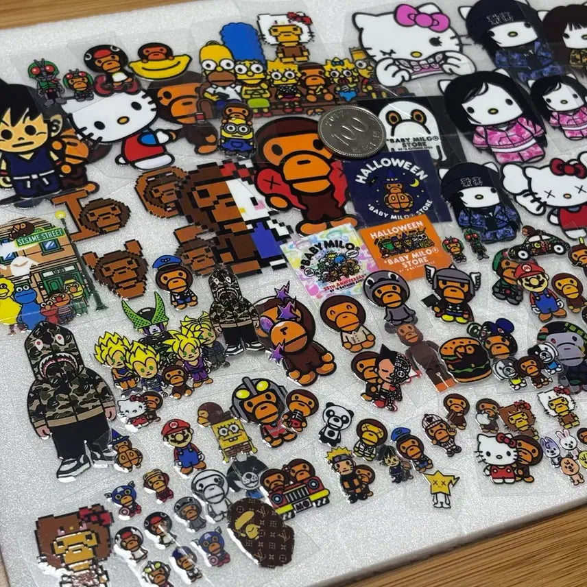 [BUNJANG] BAPE Milo Hello Kitty UV Transfer Sticker Bundle Set / 일괄) 베이프 마일로 헬로키티 UV 전사 스티커