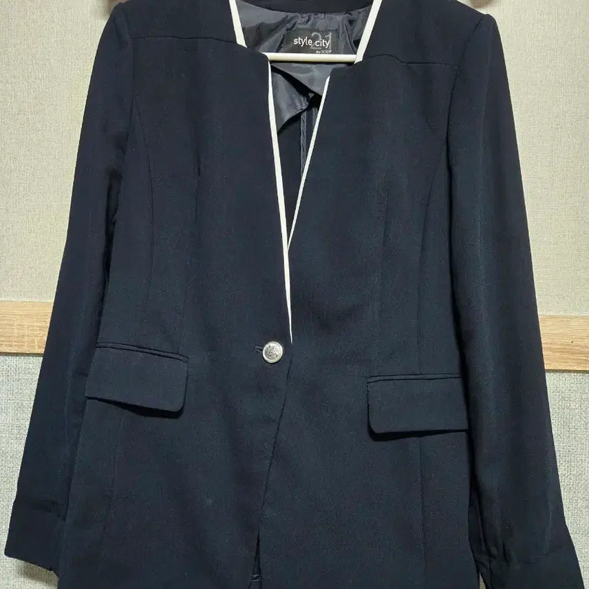 [BUNJANG] Style City Women's Navy Jacket / 스타일시티 여성 네이비 자켓