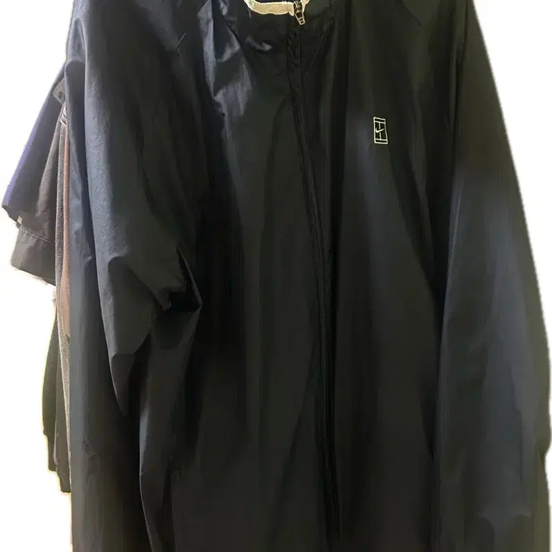 [BUNJANG] Vintage Nike Windbreaker / 빈티지 나이키 바람막이
