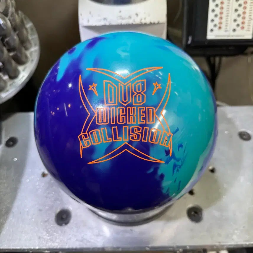 [BUNJANG] DV8 Wicked Collision Bowling Ball 15lb Official / DV8 - 위키드 컬리전 15파운드 (공인구)
