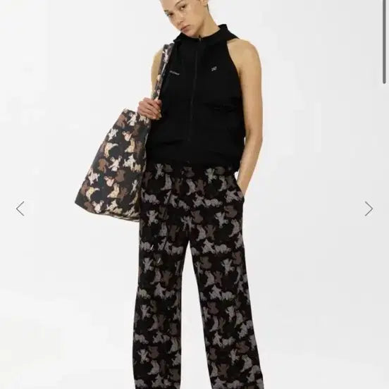 [BUNJANG] Glowny Teddy Bear Pattern Jogger Pants / 글로니 테디베어 팬츠