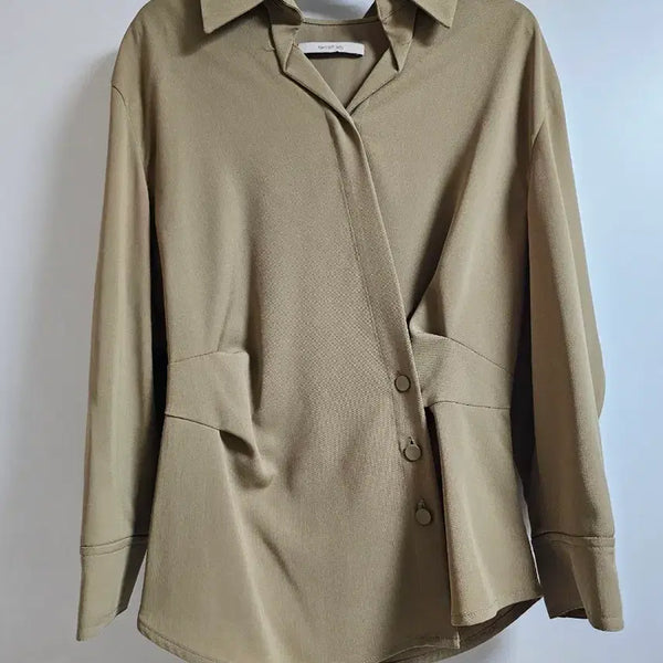 [BUNJANG] Kenneth Lady Asymmetrical Blouse Khaki / 케네스 레이디 언발란스 블라우스 카키