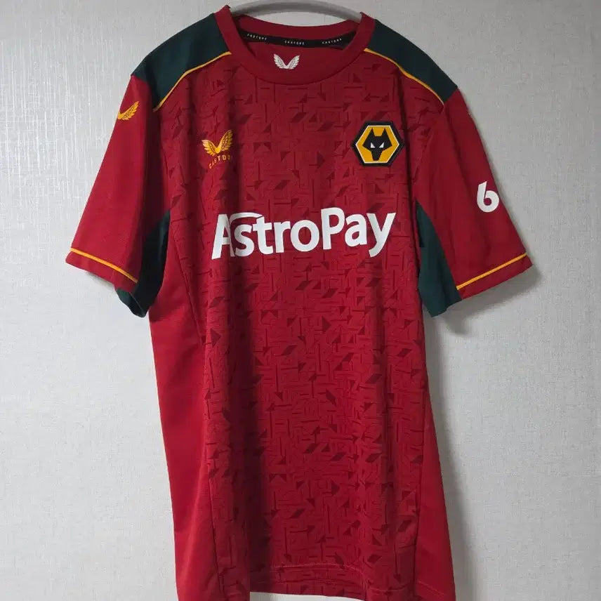 [BUNJANG] Wolverhampton Hwang Hee-chan 23-24 Authentic Jersey (L) / 23-24 울버햄튼 황희찬 유니폼