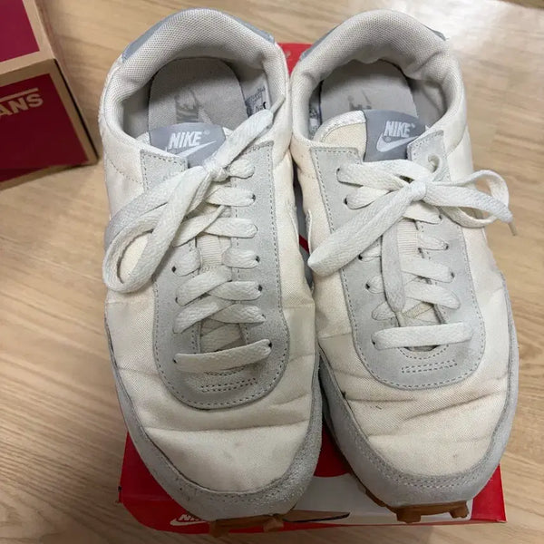 [BUNJANG] Nike Daybreak Sneakers (250mm) / 나이키 데이브레이크 250