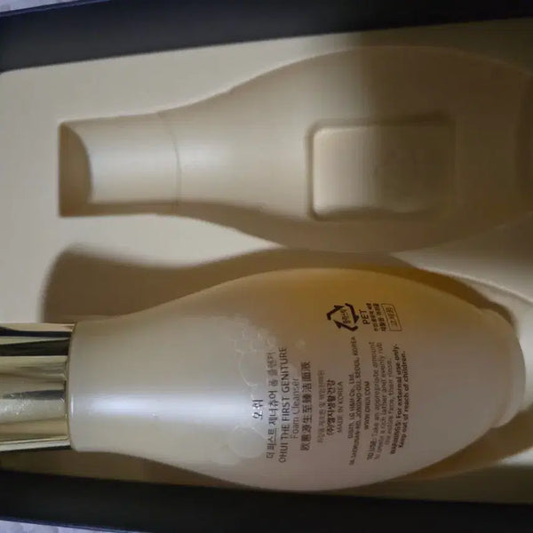 [BUNJANG] Ohui The First Geniture Foam Cleanser Refill / 오휘 더퍼스트 제너츄어 폼 클렌저 리필이에요