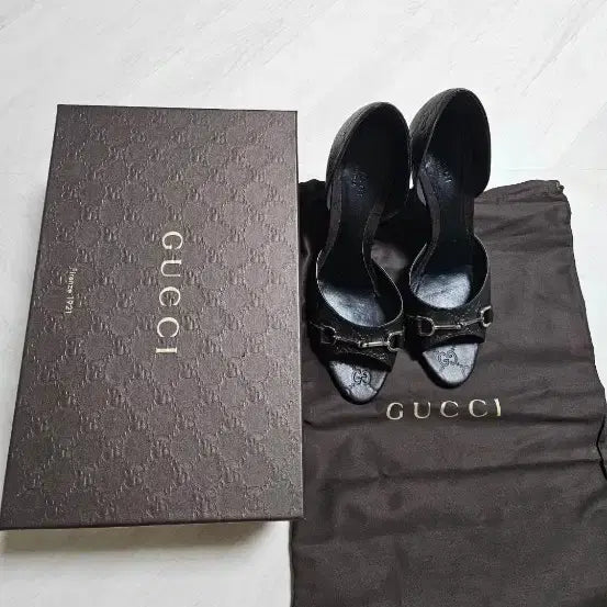 [BUNJANG] Gucci Chocolate Brown Heel Pumps / 구찌 힐 초콜릿색