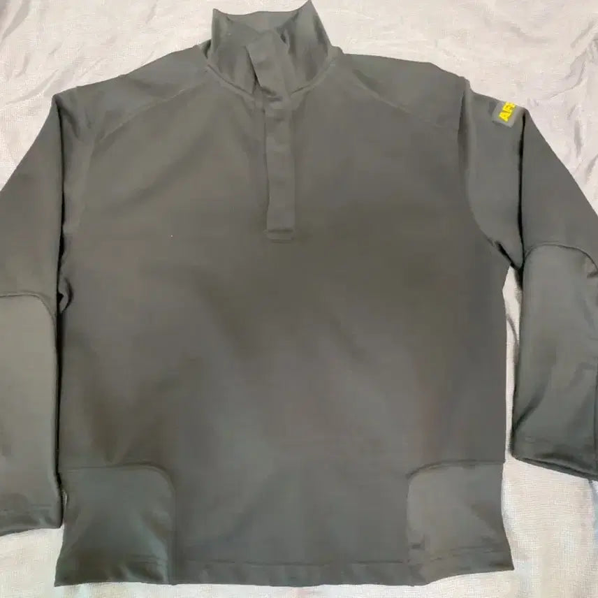 [BUNJANG] Affix Pullover Sweater / 아픽스 풀오버
