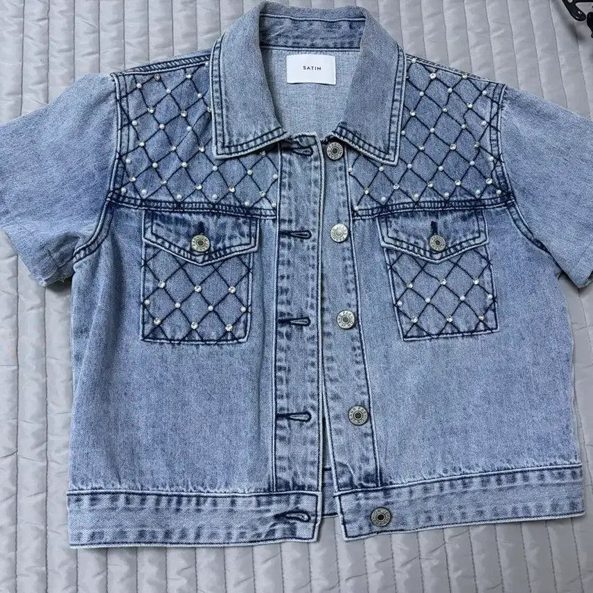 [BUNJANG] Satin Denim Jacket / 샤틴 청자켓