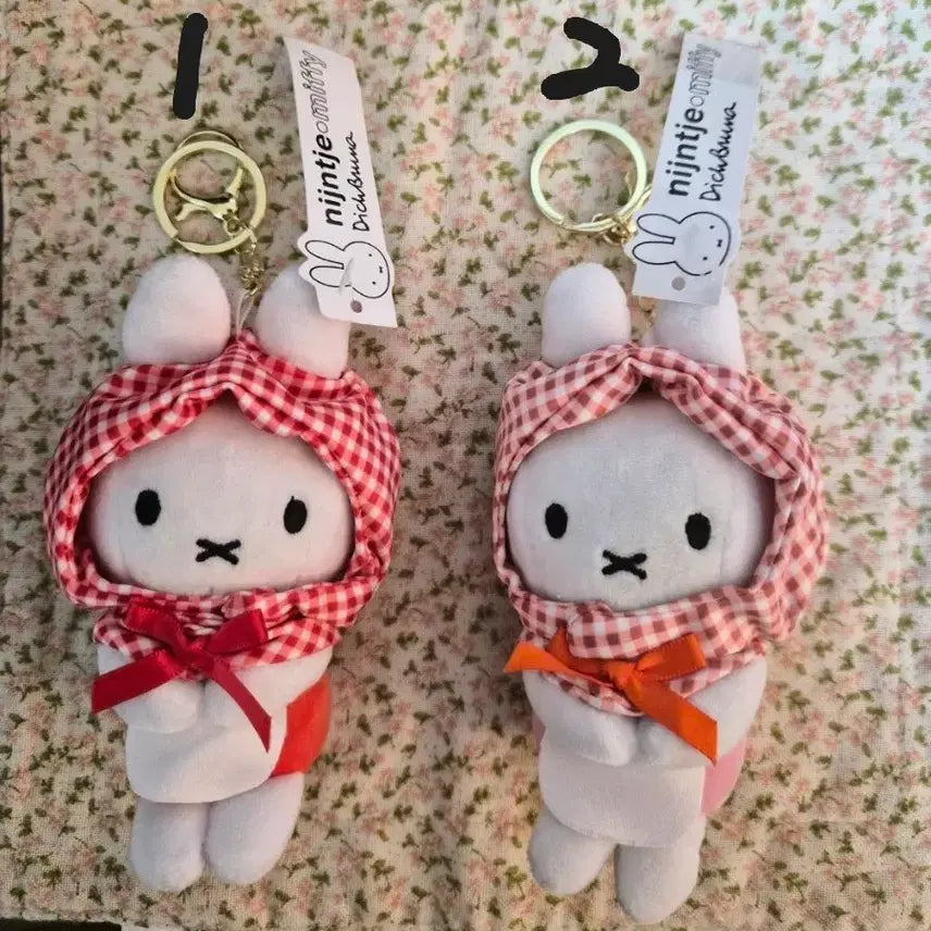 [BUNJANG] Miffy Check Pattern Doll Keychain 13cm / 미피 체크인형 키링 13cm (새상품)