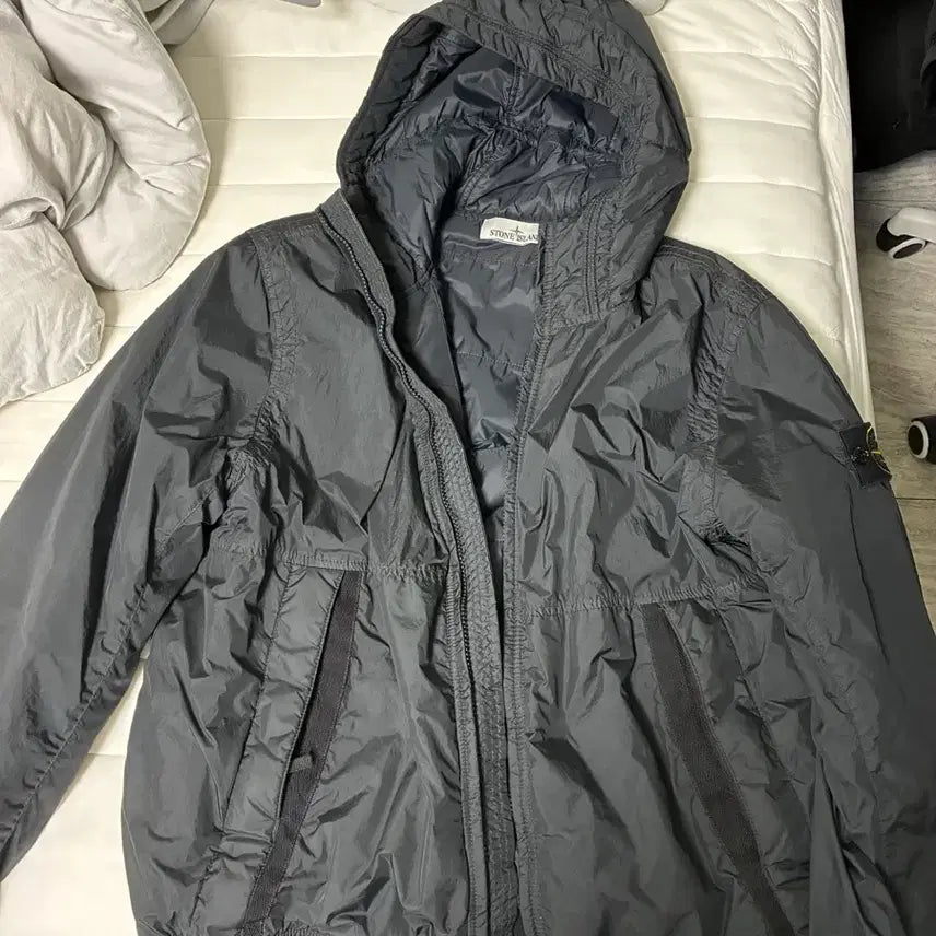 [BUNJANG] Stone Island 23FW Crinkle Labs Jacket / 스톤아일랜드 23fw 크링클랩스