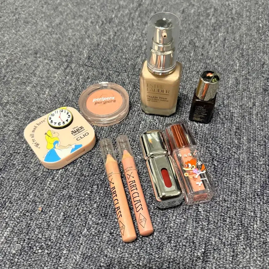 [BUNJANG] Estée Lauder Foundation Bundle Set / 에스티로더 파운데이션 외 화장품 일괄판매